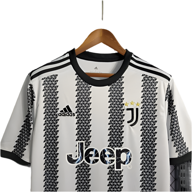 Juventus Home Shirt 22/23 - Black and White