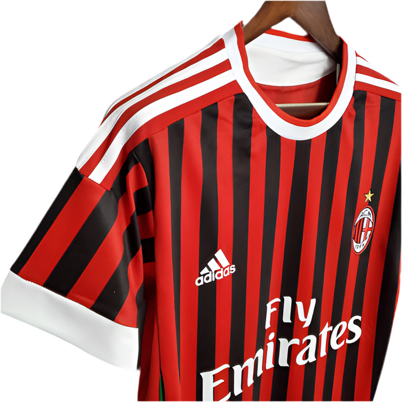 Maillot rétro AC Milan 2011/2012 - Rouge et Noir