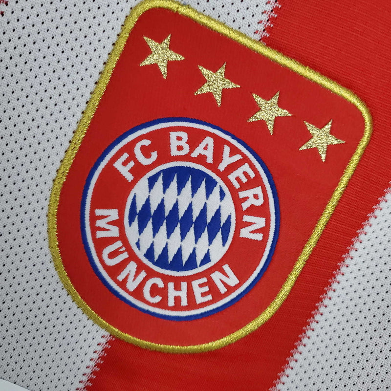 Bayern Munich Retro 2010/2011 Shirt - Red and White